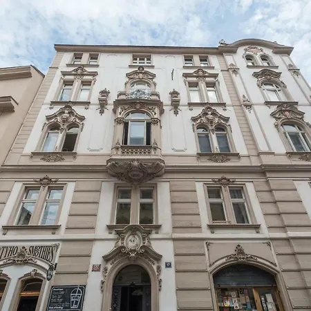 Large In The Old Town Center *